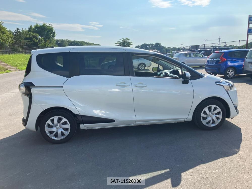 Toyota SIENTA 2018-07 1082478-1
