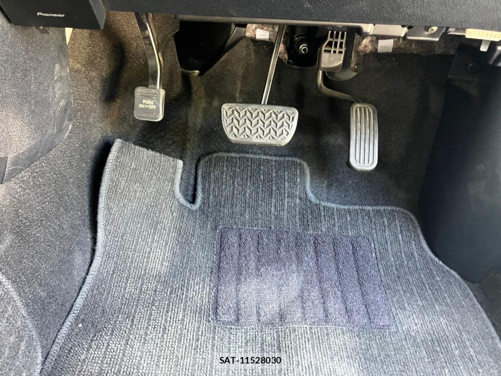 Toyota SIENTA 2018-07 1082478-22