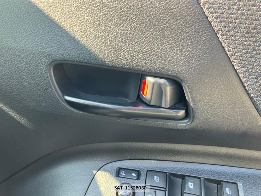 Toyota SIENTA 2018-07 1082478-25