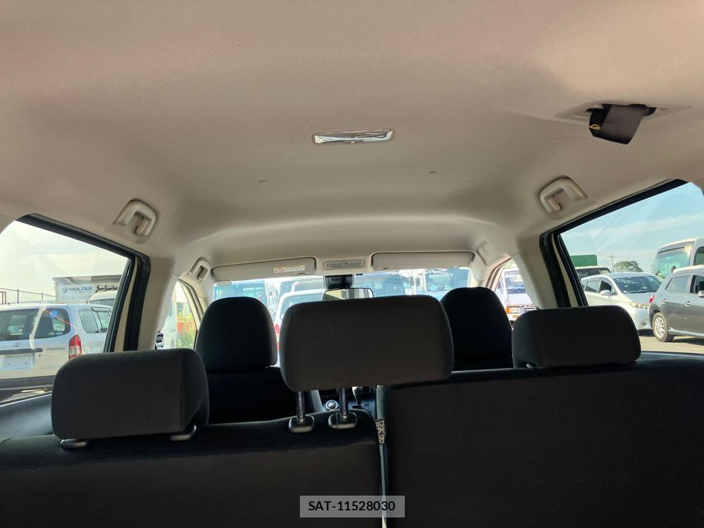 Toyota SIENTA 2018-07 1082478-26