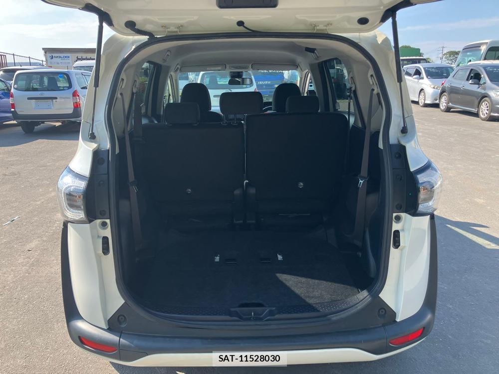 Toyota SIENTA 2018-07 1082478-27