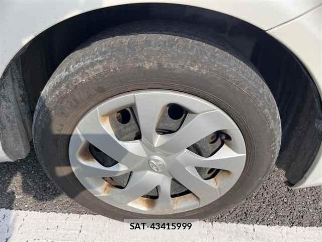 Toyota SIENTA 2018-03 1076975-4