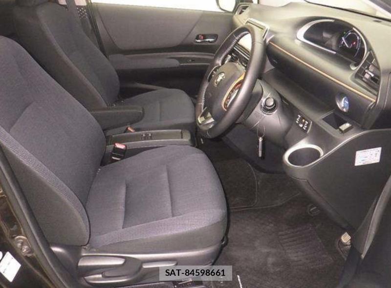 Toyota SIENTA 2016-03 1218248-2