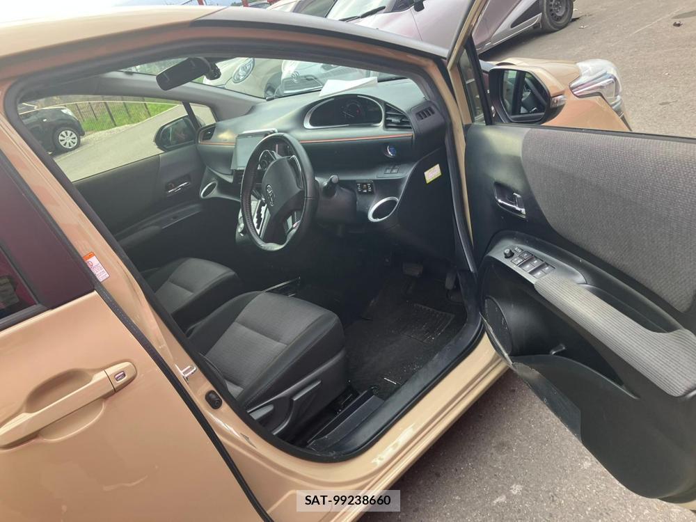 Toyota SIENTA 2018 1284216-10