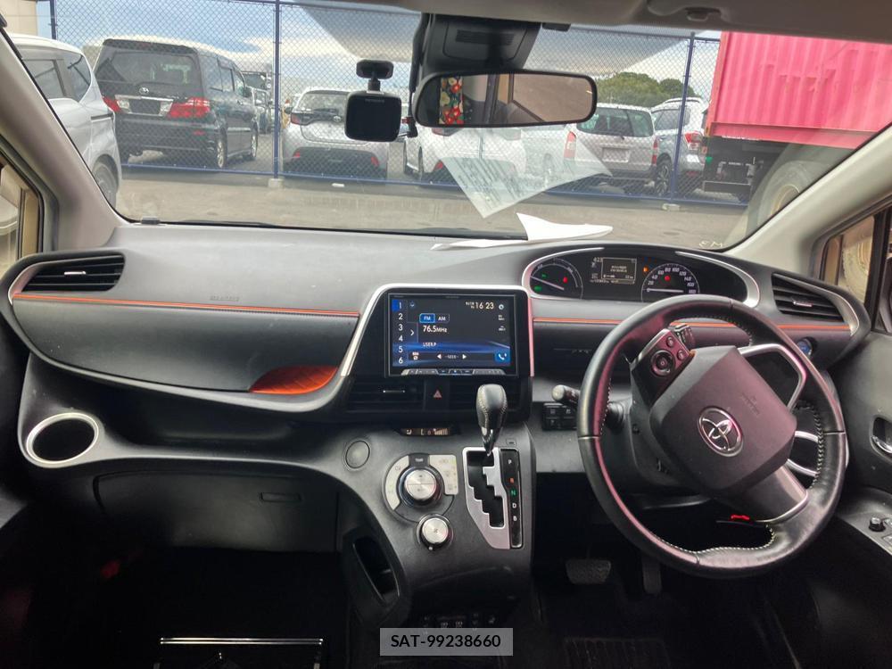 Toyota SIENTA 2018 1284216-12