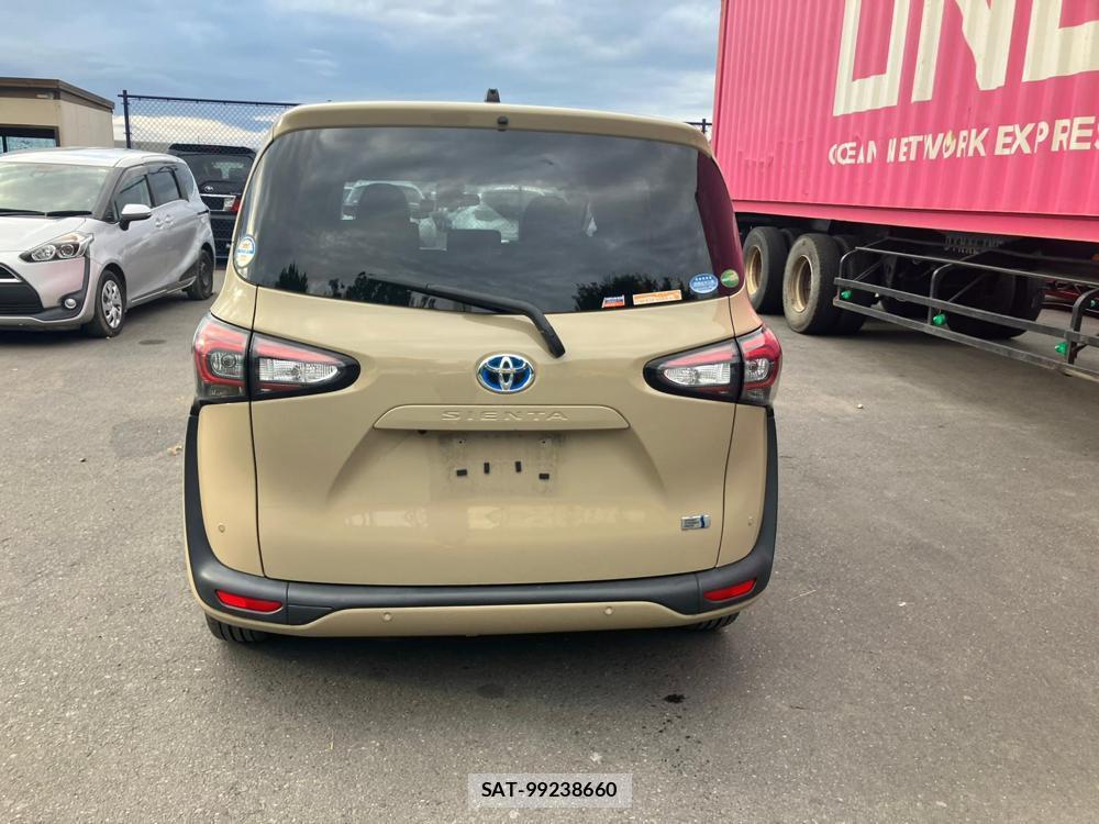 Toyota SIENTA 2018 1284216-3