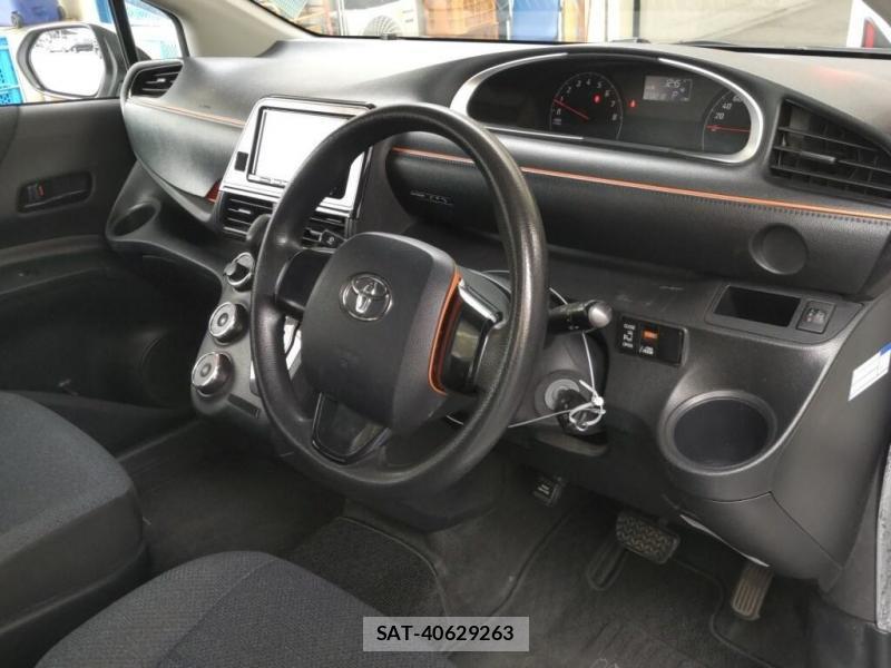 Toyota SIENTA 2018 1300098-4