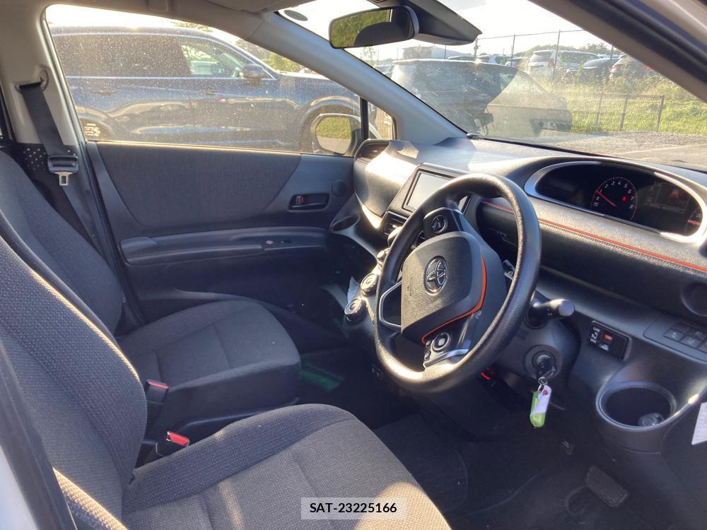 Toyota SIENTA 2019 1284214-11