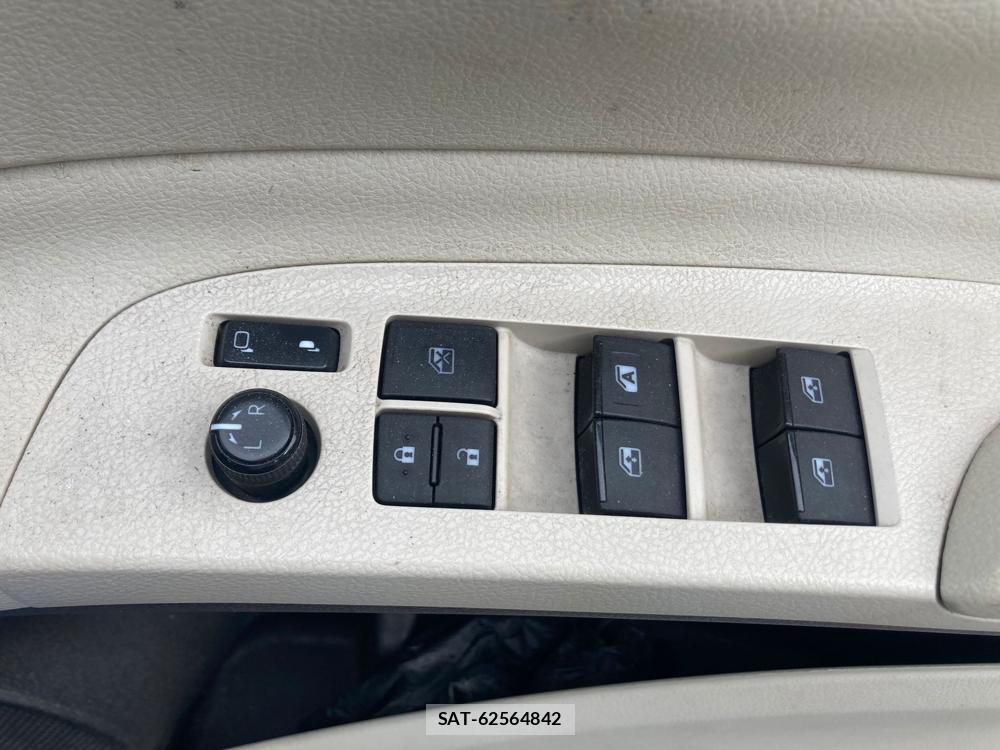 Toyota SIENTA 2018 1277471-21