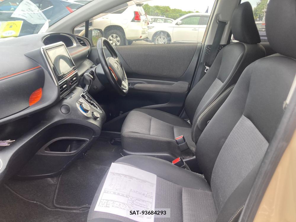 Toyota SIENTA 2018 1300088-10