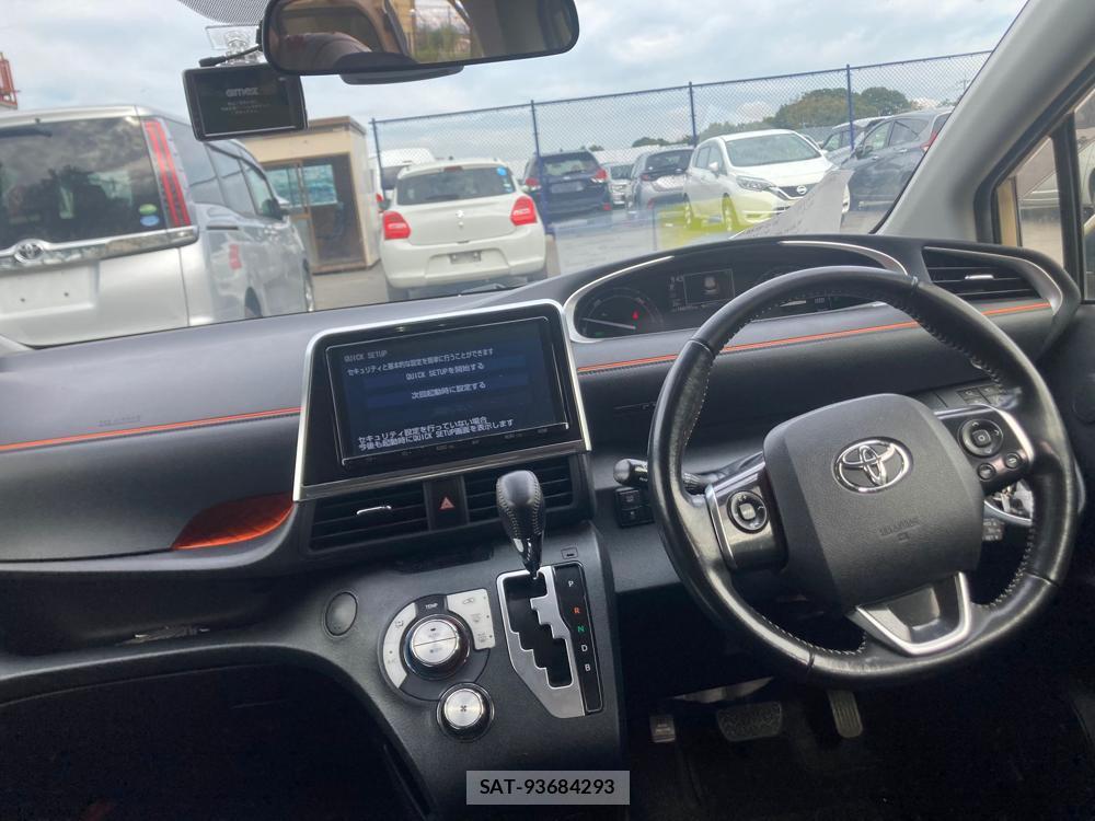 Toyota SIENTA 2018 1300088-12
