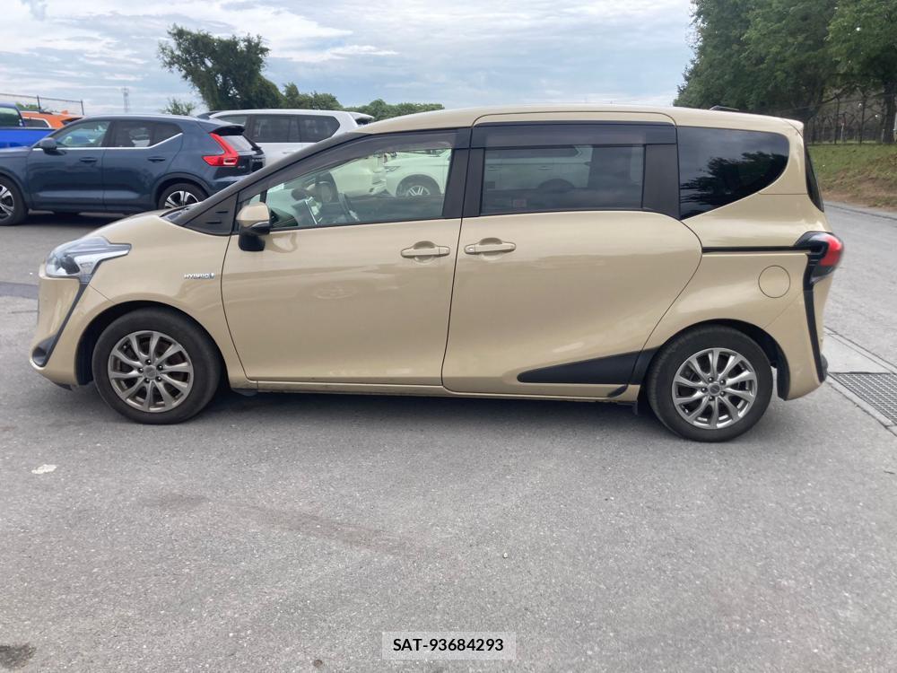 Toyota SIENTA 2018 1300088-1