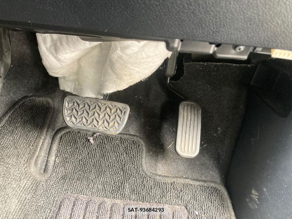 Toyota SIENTA 2018 1300088-25