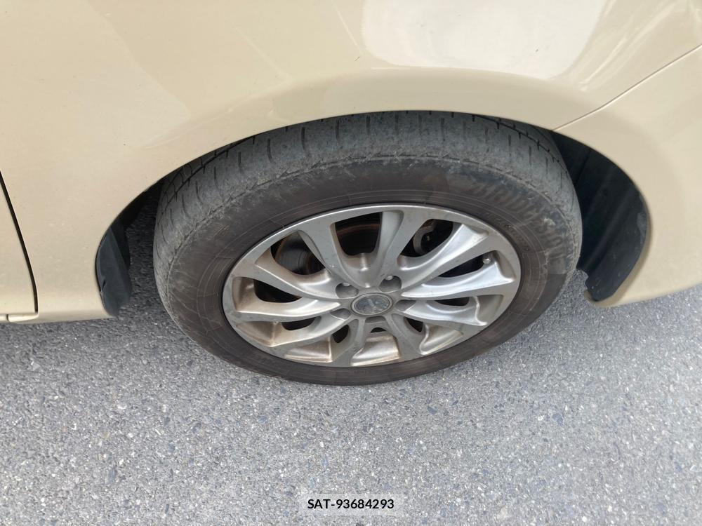 Toyota SIENTA 2018 1300088-32