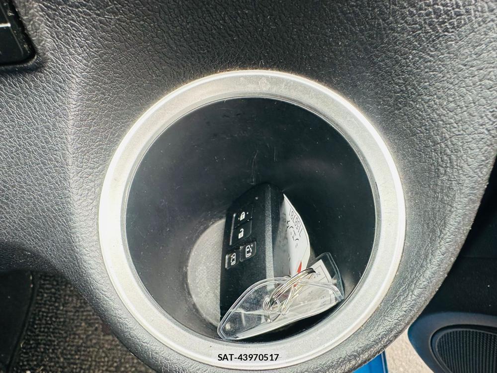 Toyota SIENTA 2019 1300103-17