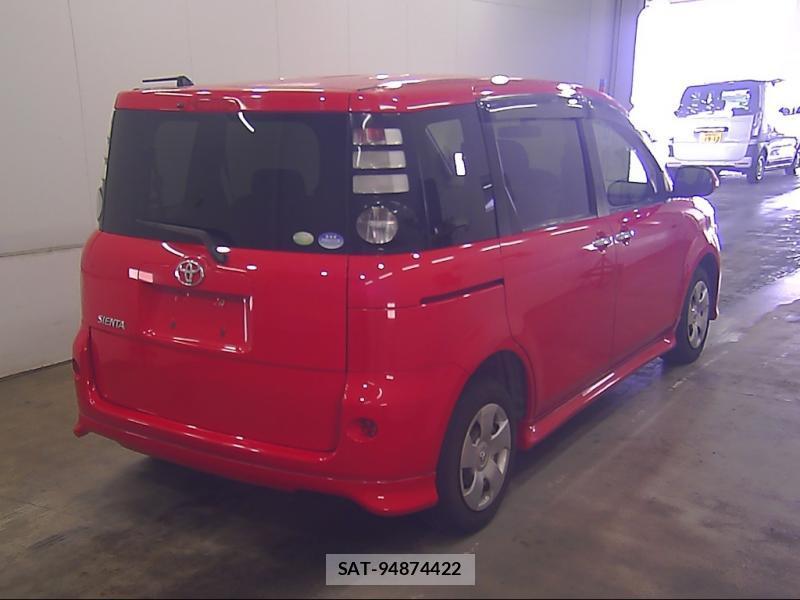 Toyota SIENTA 2007 3533827-1