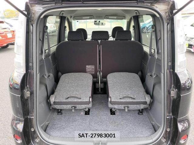 Toyota SIENTA 2013-01 3909931-25