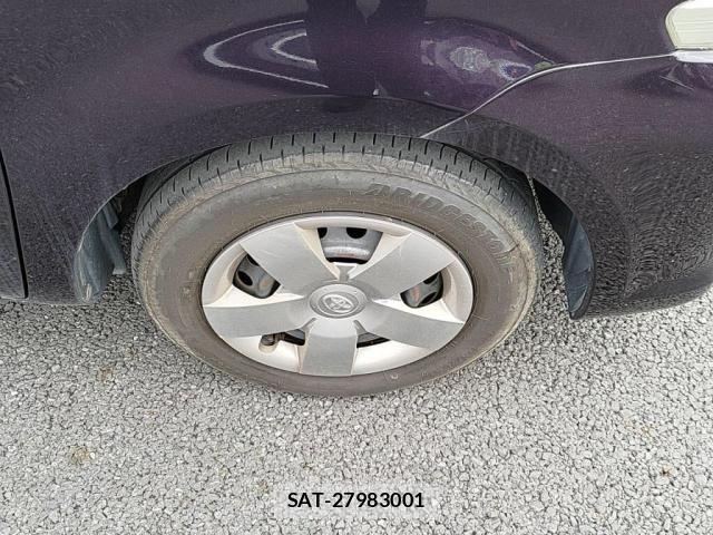 Toyota SIENTA 2013-01 3909931-29