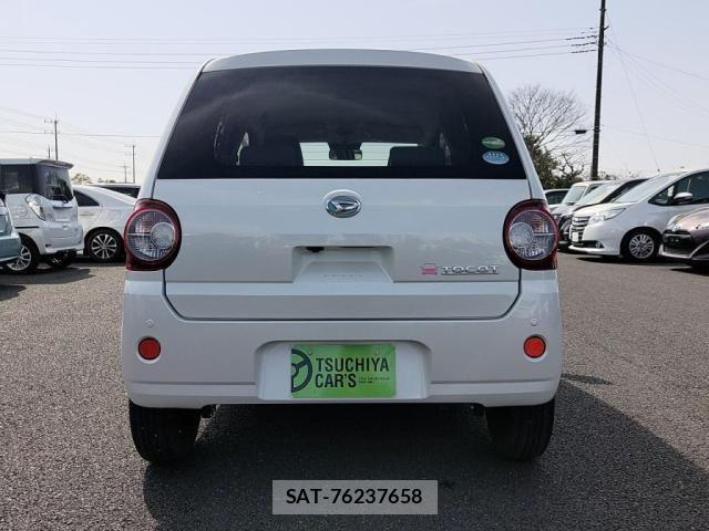 Toyota SIENTA 2013-07 4049143-8