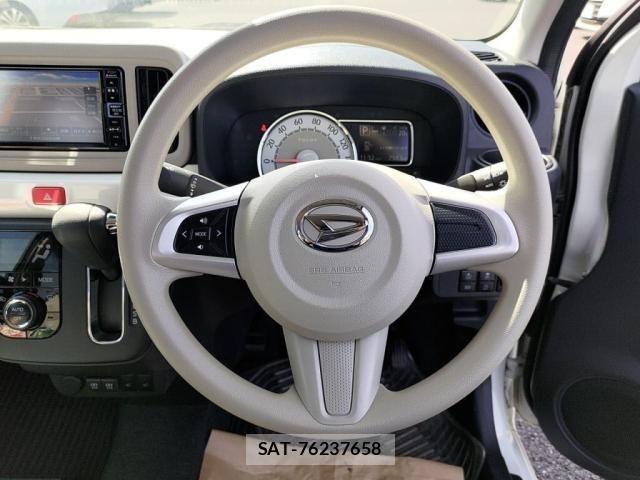 Toyota SIENTA 2013-07 4049143-18