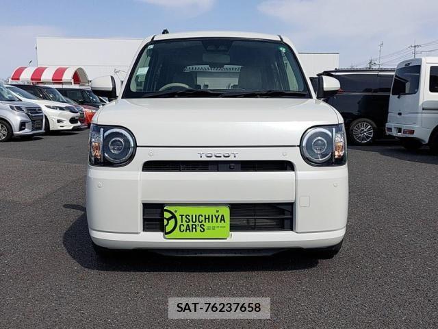 Toyota SIENTA 2013-07 4049143-7