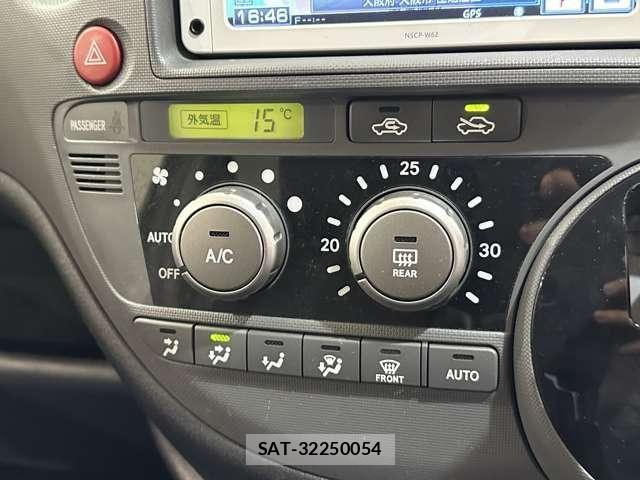 Toyota SIENTA 2013-11 6018611-20