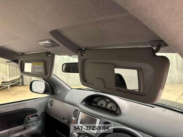 Toyota SIENTA 2013-11 6018611-22