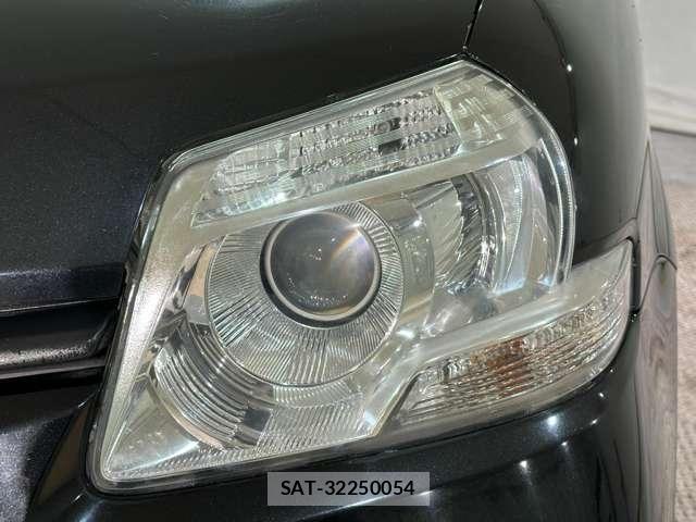 Toyota SIENTA 2013-11 6018611-28