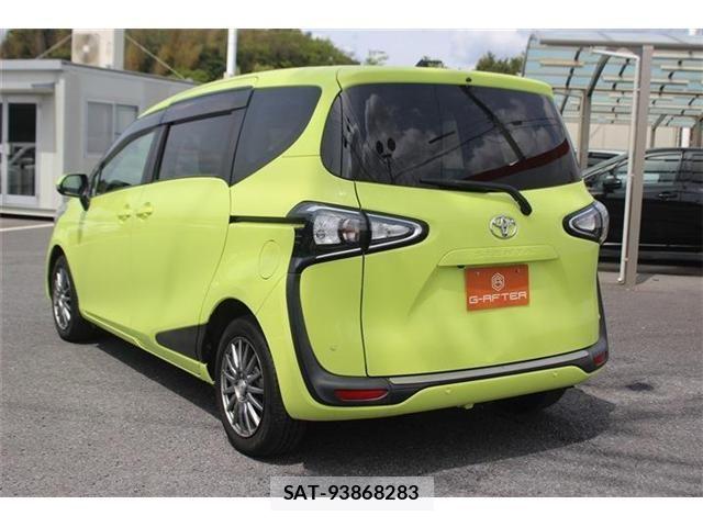 Toyota SIENTA 2019-11 6219573-11