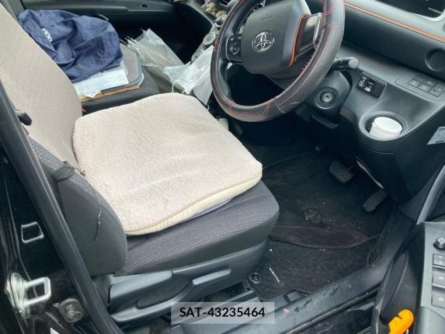 Toyota SIENTA 2018-11 6219569-9