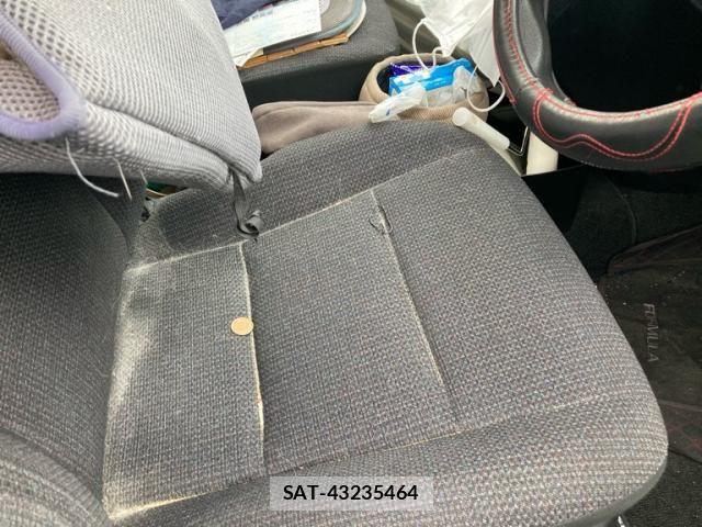 Toyota SIENTA 2018-11 6219569-10