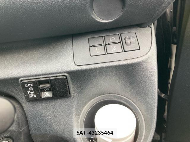 Toyota SIENTA 2018-11 6219569-12