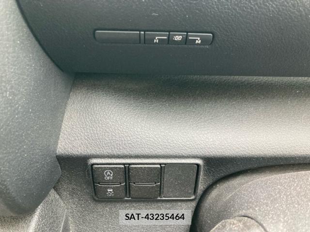 Toyota SIENTA 2018-11 6219569-13