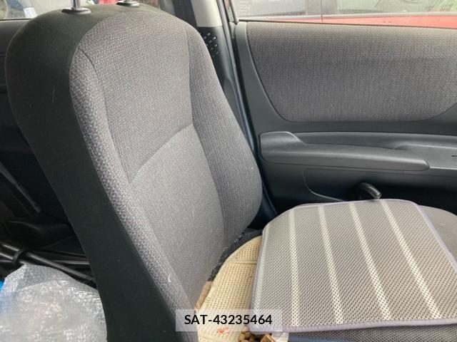 Toyota SIENTA 2018-11 6219569-19