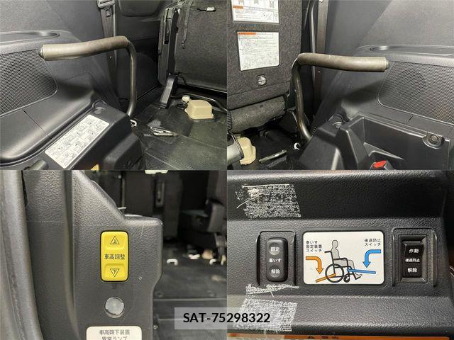 Toyota SIENTA 2017-06 6219555-18