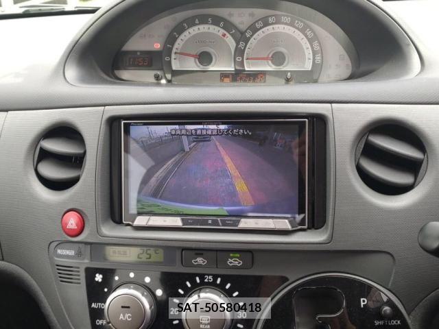 Toyota SIENTA 2015-03 6247399-13