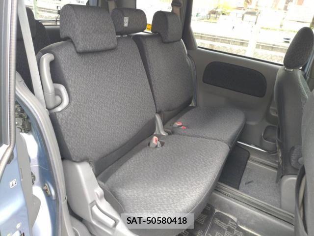 Toyota SIENTA 2015-03 6247399-20
