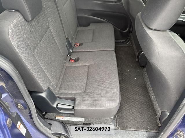 Toyota SIENTA 2022-03 6503184-12