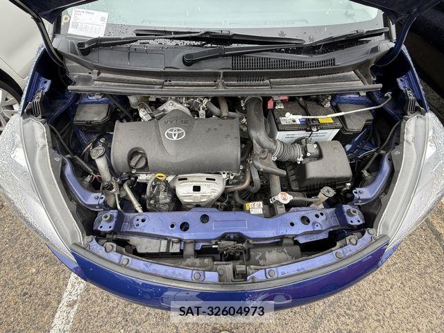 Toyota SIENTA 2022-03 6503184-14