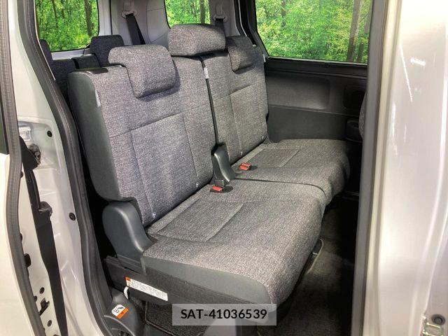 Toyota SIENTA 2024-02 6614804-8