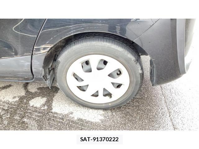 Toyota SIENTA 2017-06 6614820-2