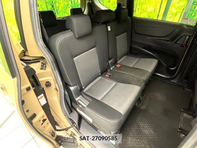 Toyota SIENTA 2021-07 6614806-7