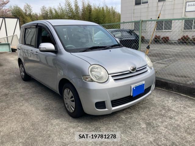 Toyota SIENTA 2009-07 6614826-0