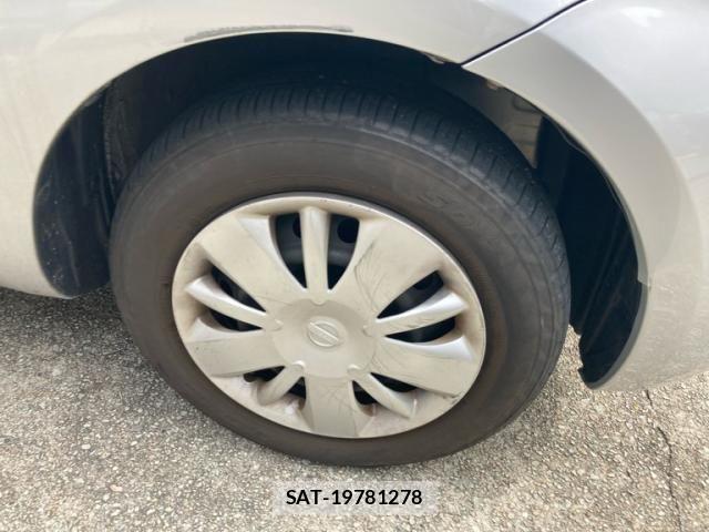 Toyota SIENTA 2009-07 6614826-5