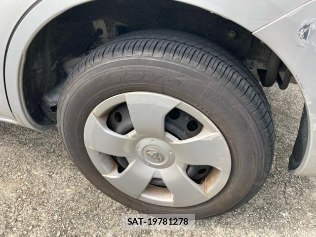 Toyota SIENTA 2009-07 6614826-7