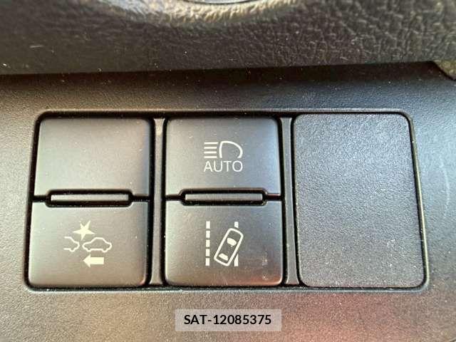 Toyota SIENTA 2019-02 6642541-4