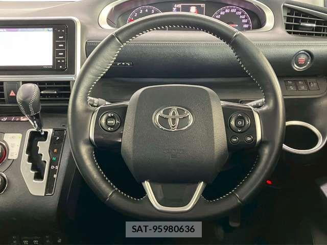 Toyota SIENTA 2021-05 6642540-13