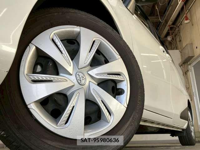 Toyota SIENTA 2021-05 6642540-15