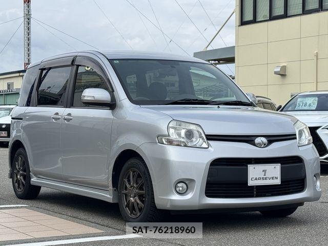Toyota SIENTA 2014-04 6673644-10