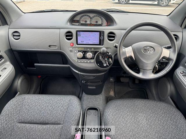 Toyota SIENTA 2014-04 6673644-1